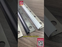 Revestimiento de azulejos de acero inoxidable de plata de 2,5 m Revestimiento de azulejos de ducha de metal