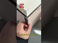 Ver Demostración de Molduras para Azulejos con Borde de Aluminio Negro Mate Flexible